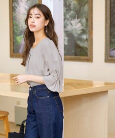 Tiaclasse 【洗える】リボン付きタックフレア袖ブラウス