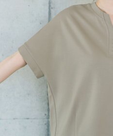 Tiaclasse パール付きキーネックトップス