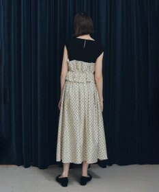 YECCA VECCA タックフレアスカート