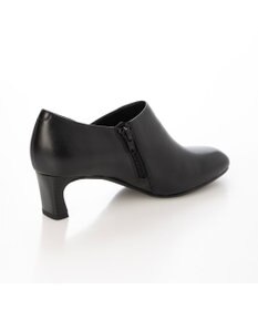 ing <ing>クラシカルブーティパンプス