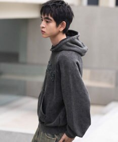 WEGO ショートグラフィックプルパーカー