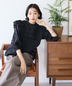 CRAFT STANDARD BOUTIQUE フリル使いマニーレースピンタックブラウス