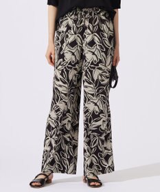 自由区 L 【カタログ掲載・ウエストゴム・洗える】モノトーンフラワープリントワイド パンツ