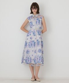 GRACE CONTINENTAL ブーケフラワー刺繍ワンピース