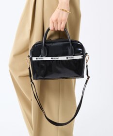 LeSportsac SQUARE TH CROSSBODY/アップタウンブラックシャイン/ブラック2