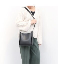 UNBILLION カシュカシュ cachecache / スマホショルダー付きラウンドショルダーバッグ