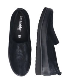 INTER-CHAUSSURES ＜衝撃軽減・防カビ抗菌＞【BUSSOLA】撥水レザースリッポンスニーカー