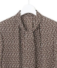 23区 L 【洗える】モダンジオメトリックプリント ブラウス