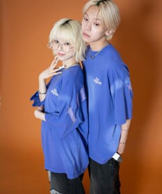 WEGO 【ユニセックス着用ITEM】バックスタッズグラフィックT（SS）