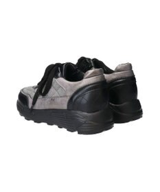 Bridget Birkin 【Bridget Birkin】インヒールキルティングスニーカー