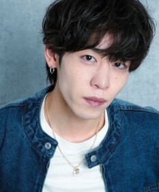 WEGO Mラインストーンダブルモチーフネックレス