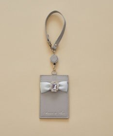 Maison de FLEUR リール付きビジューリボンパスケース