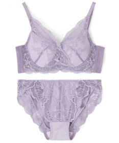 San-ai Resort（三愛水着楽園） 【フラワーレース】カシュクール脇高ブラセット 【northerly】