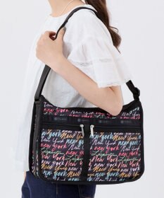 LeSportsac DELUXE EVERYDAY BAG/NYCスクリプトブラック