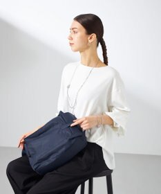 Y'SACCS 【Y'SACCS Gene Line】ヴァール ショルダーバッグ