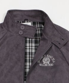 WEGO 【ユニセックス着用ITEM/MLサイズ展開】フェイクスウェードロゴスウィングトップ