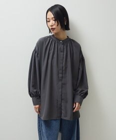 Green Parks ｅａｓｅ　ｂｌｕｅ．バックシャーリングブラウス