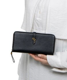 LANVIN en Bleu リュバン ラウンド長財布