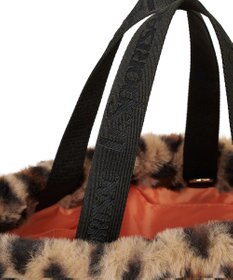 LeSportsac FUR DRAWSTRING TOTE/レオパードフラッフィーファー