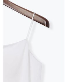 Te chichi カップ付きスクエアキャミソール