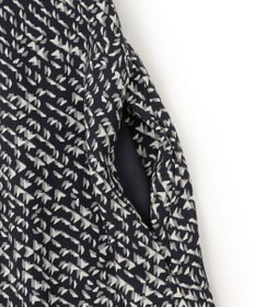 23区 【吸水速乾/UVケア/防シワ性】シャドージオメトリックプリント ワンピース