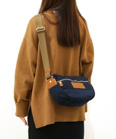 FOLNA RD ユニセックスナイロン ショルダー M-SIZE