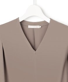 ICB L スパンプラチナム Vネックカットソー