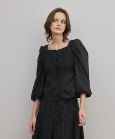 GRACE CONTINENTAL ラメドットタフタジャガードトップ