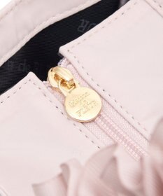 Maison de FLEUR サイドポケットフリルハンドルスクエアトートバッグ