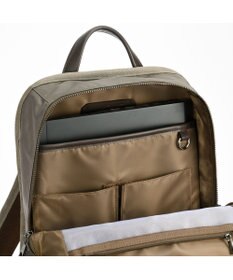 ACE BAGS & LUGGAGE W&.Day/Night リッカ2 スクエアリュック A4サイズ 13.3インチPC収納 19151 ダブルアンドデイナイト
