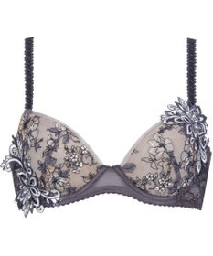 Wing Wing Lesiage　【2810シリーズ】　ブラジャー　ふっくらまる胸メイク　背中の段差軽減　ウイング／ワコール　PB2810