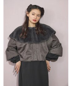 Green Parks ■ＥＳＣＡＲ　フラッフィーケープ付ショートコート