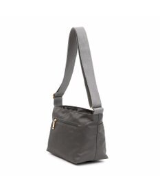 UNBILLION カシュカシュ cachecache / 舟型ナイロンショルダー