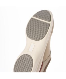 ing <ing>【レイン対応】スマートステップスニーカー