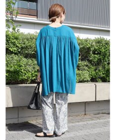 AMERICAN HOLIC バックギャザーＶネックシアーシャツ