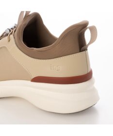 ing <ing>【レイン対応】スマートステップスニーカー