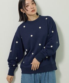 Green Parks ・ｓｗｉｎｇ　ｂｙ　デイジー刺繍スウェット