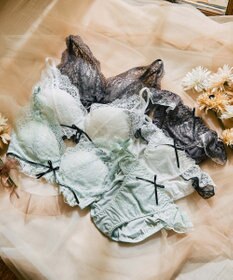 San-ai Resort（三愛水着楽園） レーシーバイカラーノンワイヤーブラセット 【northerly】