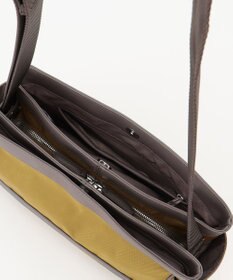 Y'SACCS トラベル ホライズンショルダー