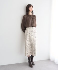 YECCA VECCA ラインフラワー柄フェイクスエードスカート