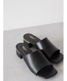 AMERICAN HOLIC スクエアトゥサンダル