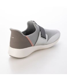 ing <ing>【レイン対応】ストレッチハンズフリースニーカー