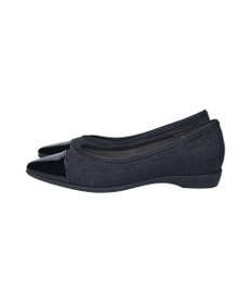 Bridget Birkin 【Bridget Birkin Walk】一文字切替えポインテッドウォーキングパンプス
