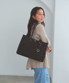 TOPKAPI 【Breath TOPKAPI】PRIM プリム ナイロン スクエア トートバッグ チャーム付き　A4 / 軽量