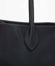 TOPKAPI 【Breath TOPKAPI】PRIM プリム ナイロン スクエア トートバッグ チャーム付き　A4 / 軽量