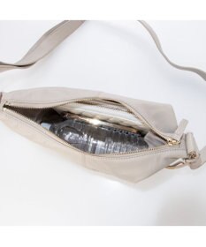 UNBILLION アトランタ ATLANTA / やぎ革軽量ハーフムーンショルダー