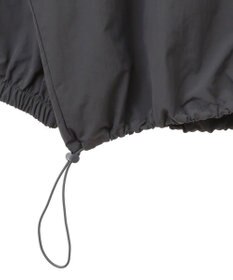 Green Parks ナイロンロゴＶネックプルオーバー