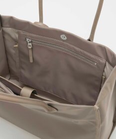 TOPKAPI 【Breath TOPKAPI】PRIM プリム ナイロン スクエア トートバッグ チャーム付き　A4 / 軽量