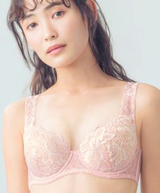 Wing ブラジャー Wing Lesiage 包みこむようなフィット感 安定感のあるつけごこち 肩にくいこみにくい ブラ PB3010 ウイング／ワコール