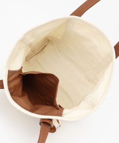 23区 チャーム付き キャンバス トートバッグ